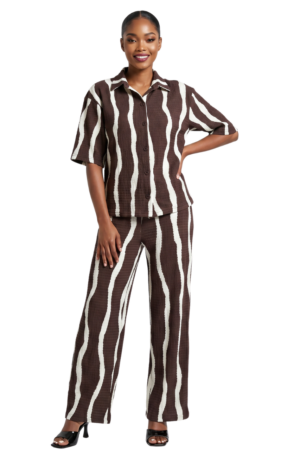Button front top with slit