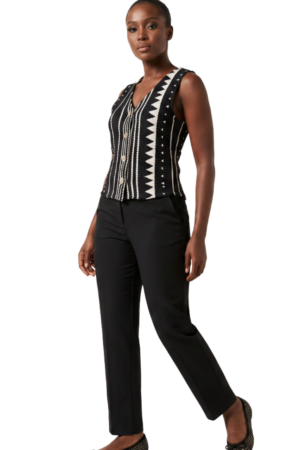 Sleeveless top with buttons